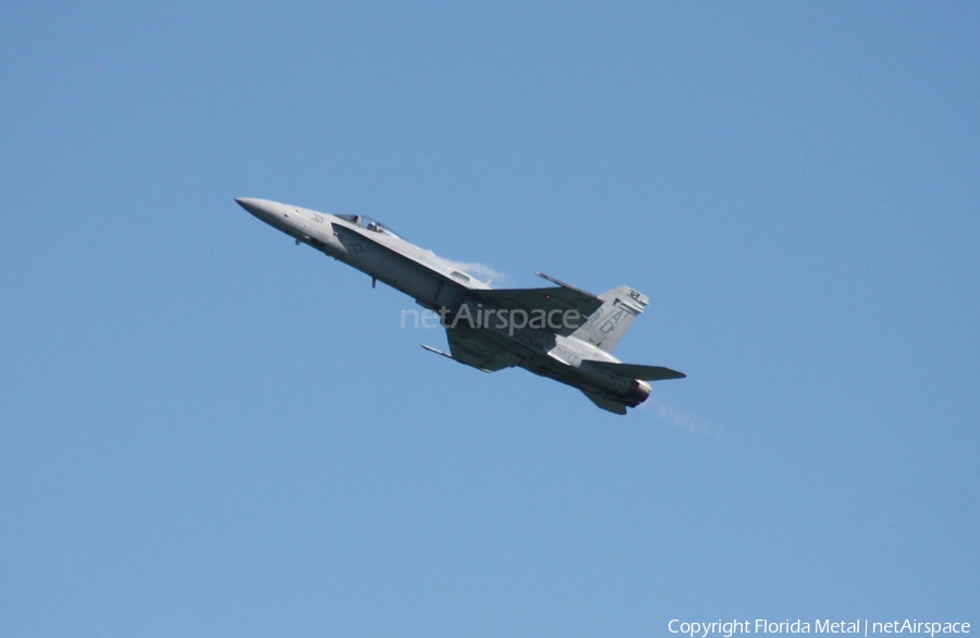 United States Navy McDonnell Douglas F/A-18C Hornet (163483) | Photo 485663