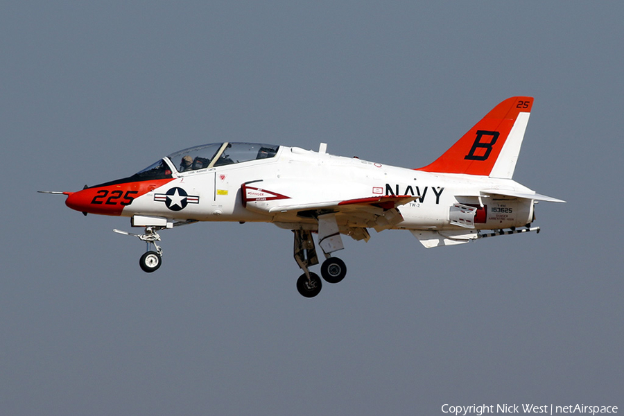 United States Navy McDonnell Douglas T-45C Goshawk (163625) | Photo 408272
