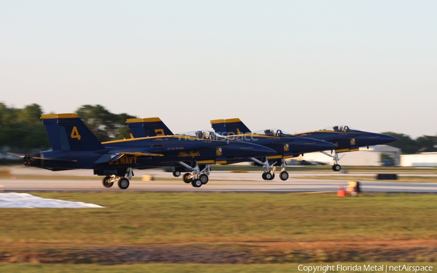 United States Navy McDonnell Douglas F/A-18C Hornet (163705) | Photo 485785