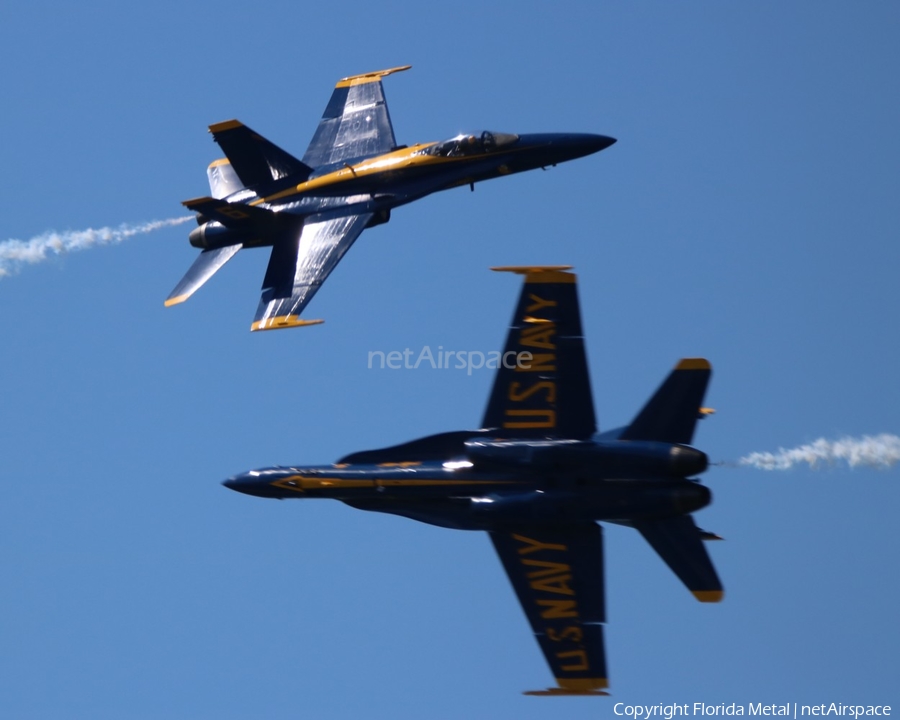United States Navy McDonnell Douglas F/A-18C Hornet (163741) | Photo 485791