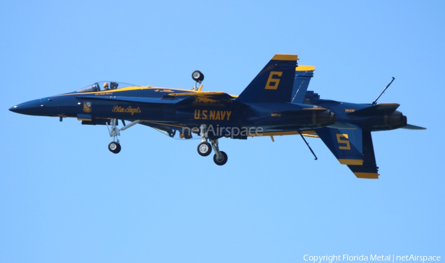 United States Navy McDonnell Douglas F/A-18C Hornet (163741) | Photo 485792
