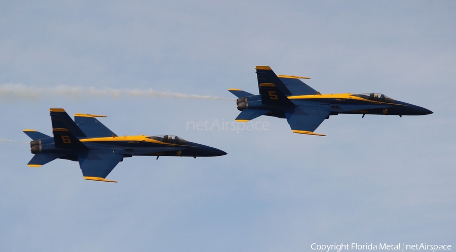 United States Navy McDonnell Douglas F/A-18C Hornet (163754) | Photo 434064