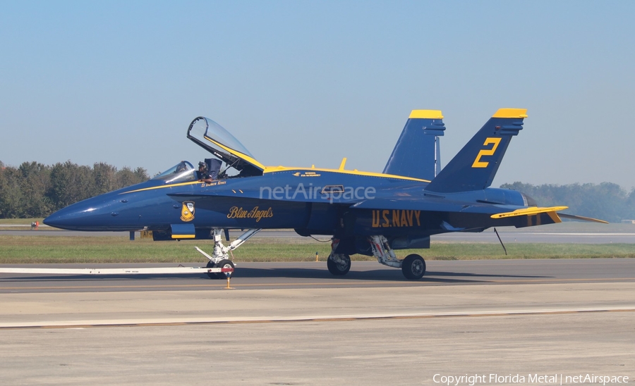 United States Navy McDonnell Douglas F/A-18C Hornet (163768) | Photo 374220