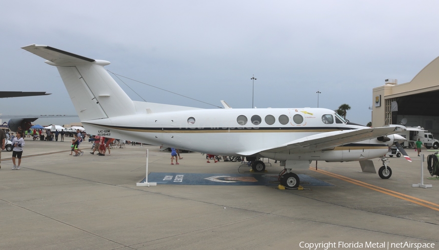 United States Navy Beech UC-12M Huron (163842) | Photo 374226
