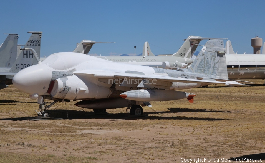 United States Navy Grumman A-6E Intruder (164377) | Photo 486355