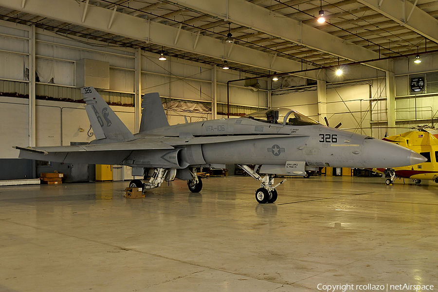 United States Navy McDonnell Douglas F/A-18C Hornet (164680) | Photo 97966