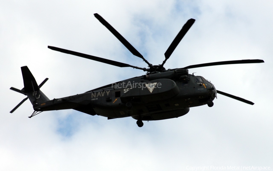 United States Navy Sikorsky MH-53E Sea Dragon (164765) | Photo 486769