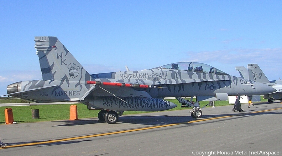 United States Marine Corps McDonnell Douglas F/A-18D Hornet (164884) | Photo 486780