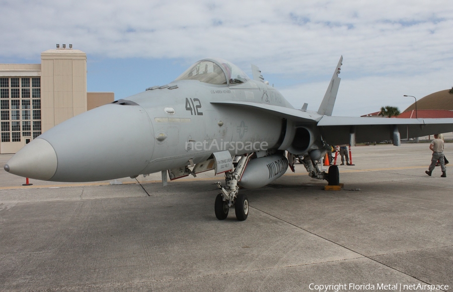 United States Navy McDonnell Douglas F/A-18C Hornet (165228) | Photo 491776