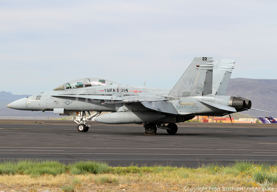 United States Marine Corps McDonnell Douglas F/A-18D Hornet (165532) | Photo 272232