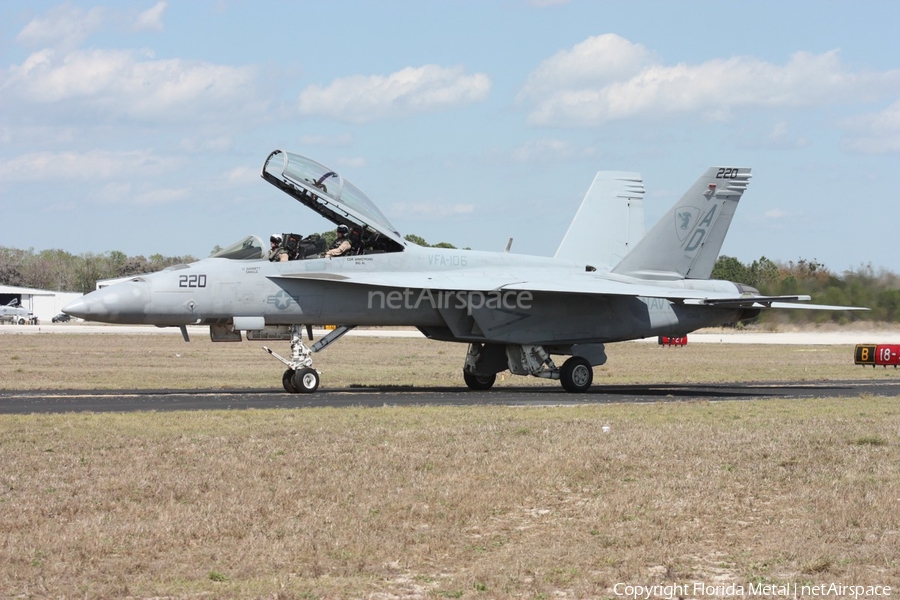 United States Navy Boeing F/A-18F Super Hornet (165806) | Photo 492161