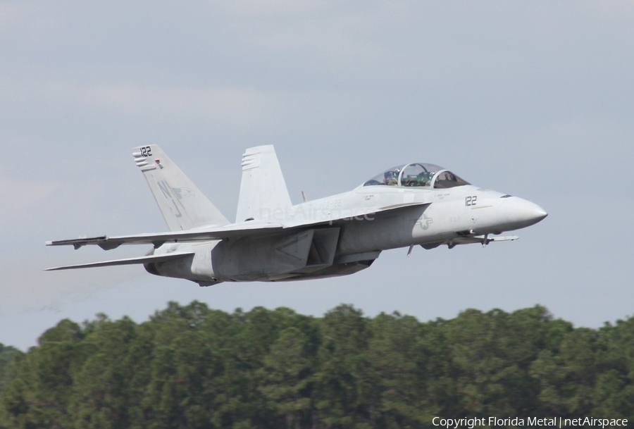 United States Navy Boeing F/A-18F Super Hornet (165877) | Photo 492202