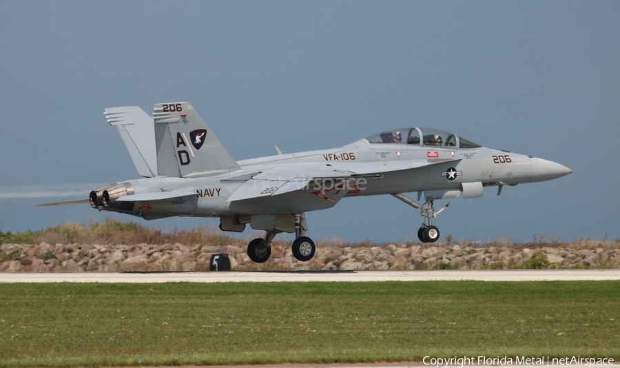 United States Navy Boeing F/A-18F Super Hornet (165887) | Photo 605036