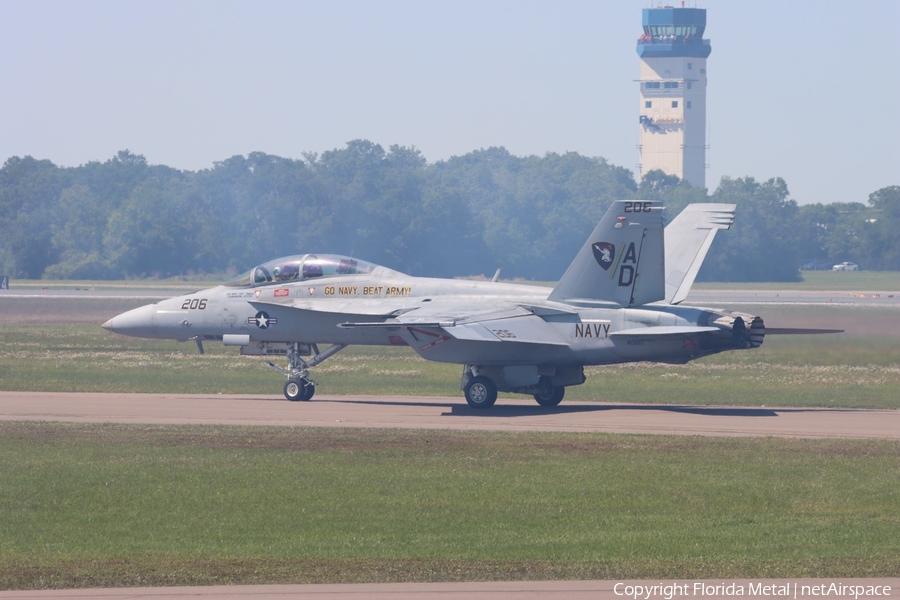 United States Navy Boeing F/A-18F Super Hornet (165887) | Photo 514643