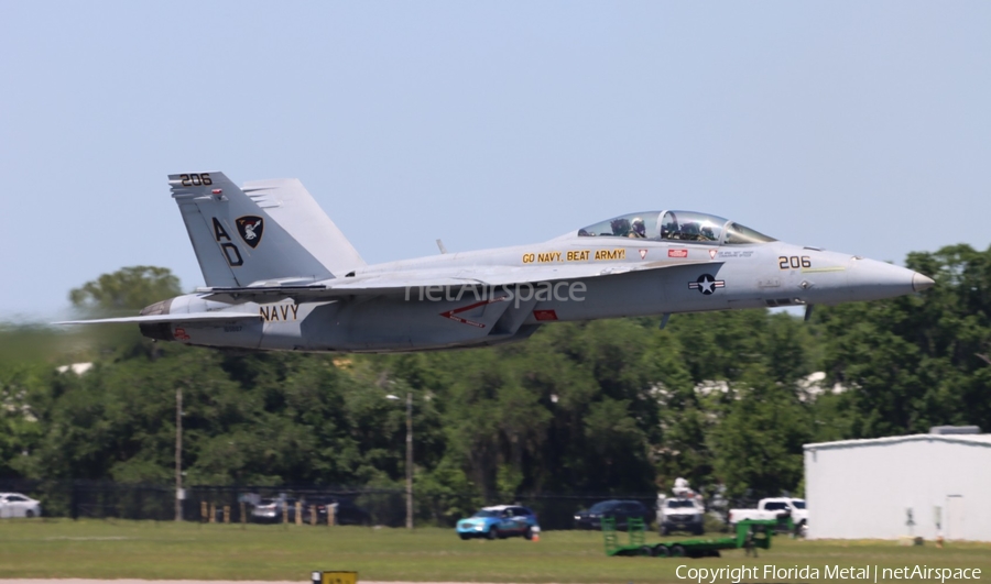 United States Navy Boeing F/A-18F Super Hornet (165887) | Photo 541470