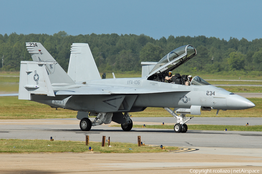 United States Navy Boeing F/A-18F Super Hornet (166677) | Photo 8635
