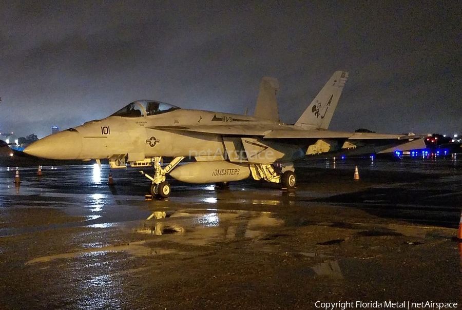 United States Navy Boeing F/A-18E Super Hornet (166777) | Photo 500020