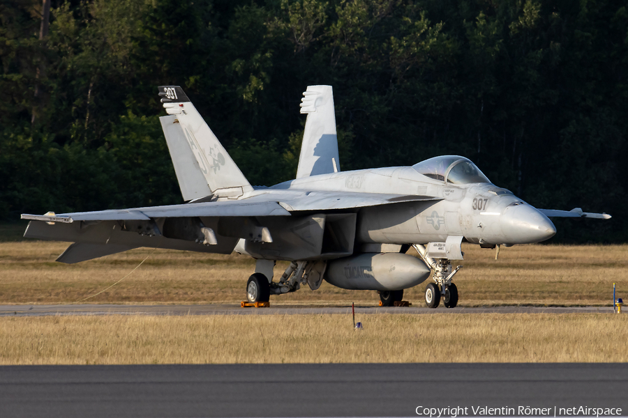 United States Navy Boeing F/A-18E Super Hornet (166840) | Photo 573930