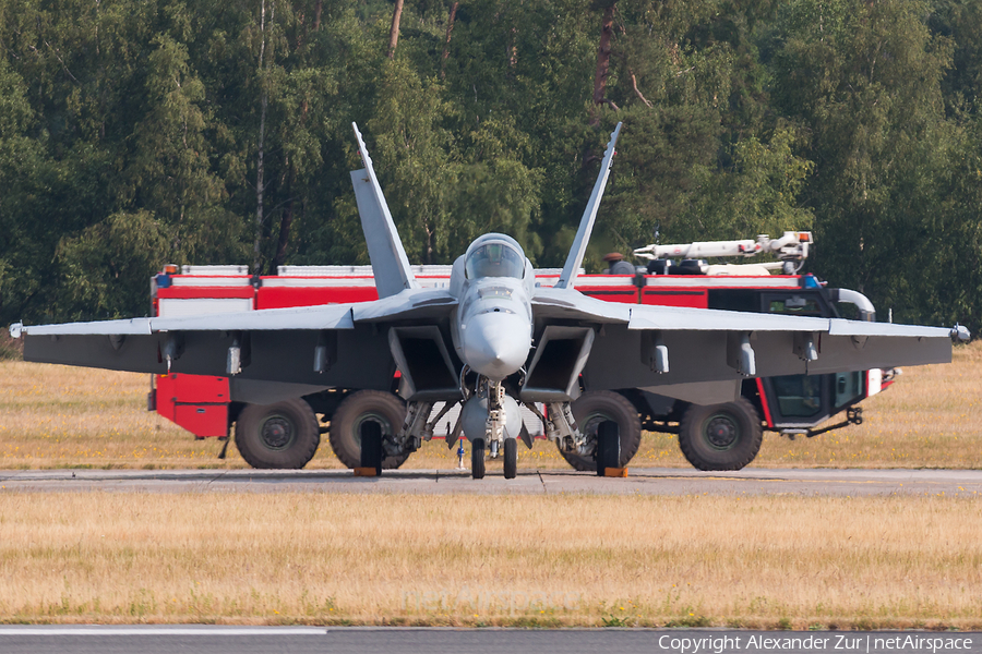 United States Navy Boeing EA-18G Growler (166943) | Photo 576537