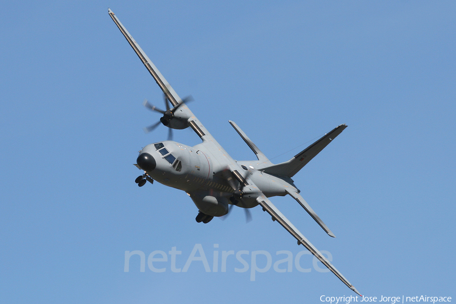 Portuguese Air Force (Força Aérea Portuguesa) CASA C-295M (16702) | Photo 598240