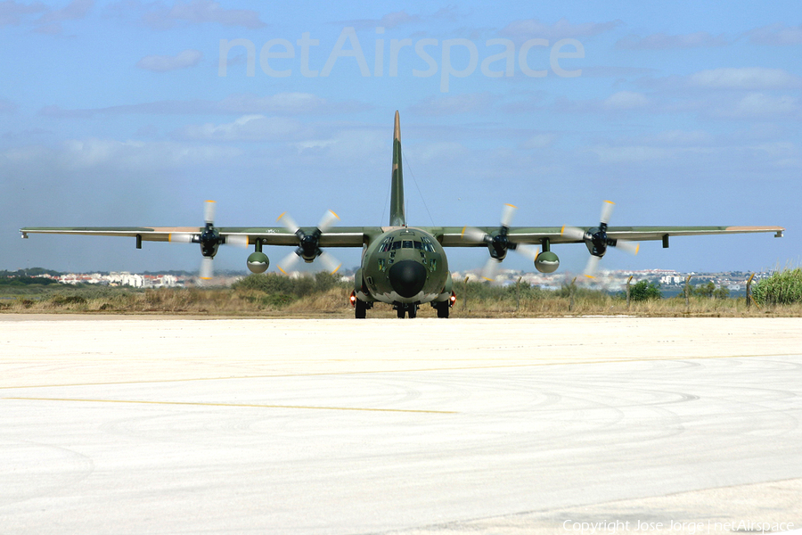 Portuguese Air Force (Força Aérea Portuguesa) Lockheed C-130H Hercules (16805) | Photo 525153