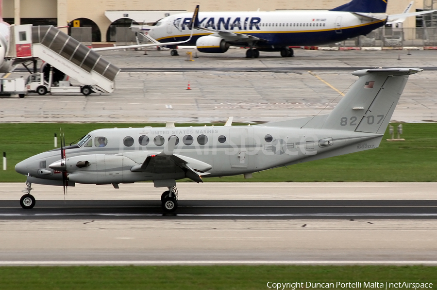 United States Marine Corps Beech UC-12W Huron (168207) | Photo 413833