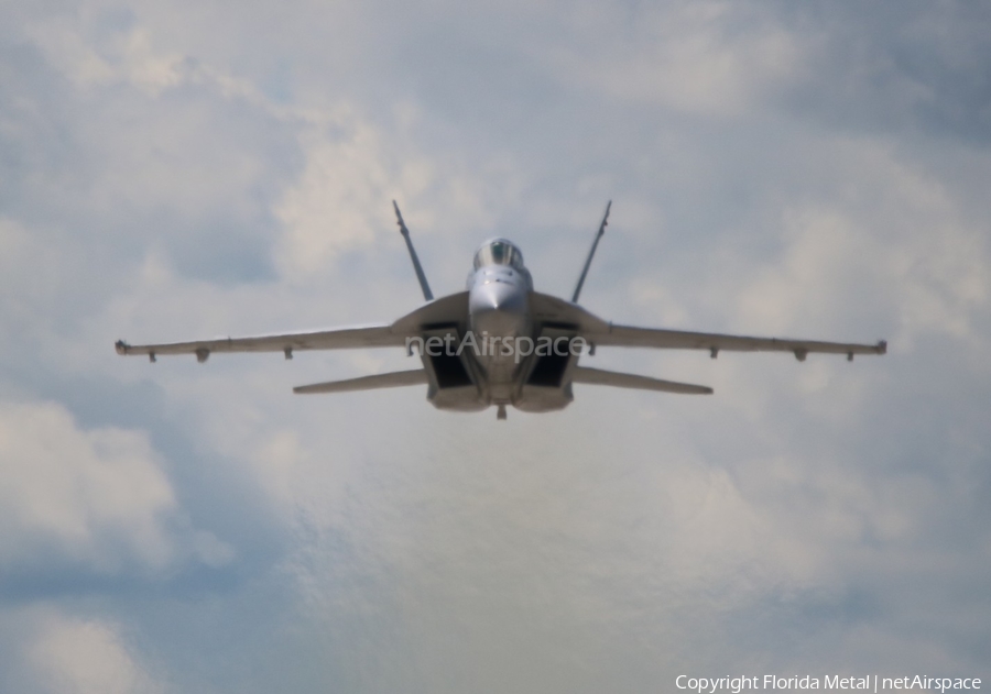 United States Navy Boeing F/A-18E Super Hornet (168481) | Photo 434854