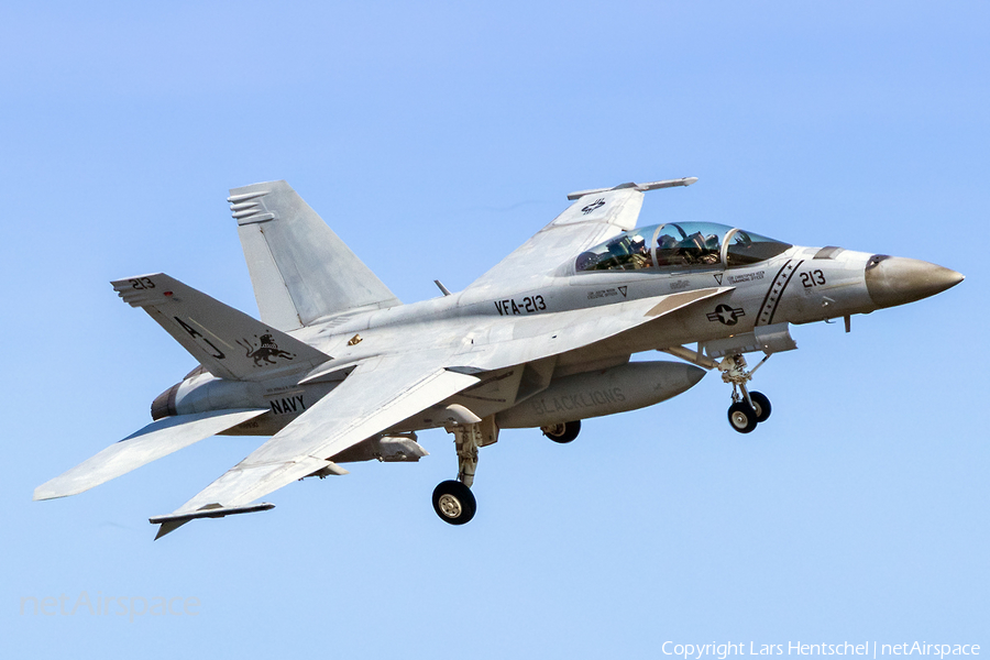 United States Navy Boeing F/A-18F Super Hornet (168930) | Photo 575407