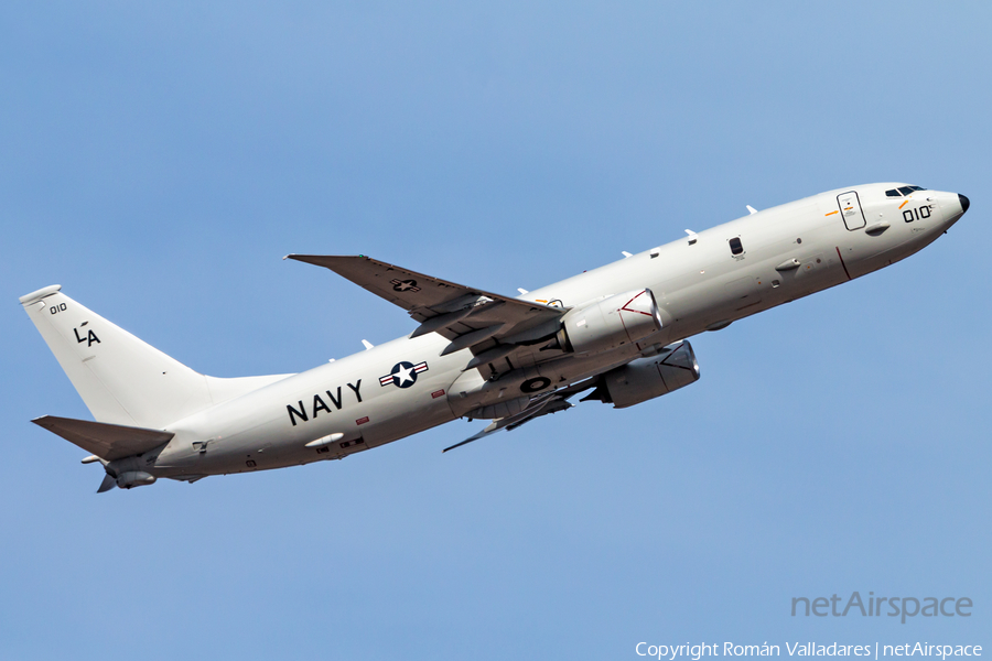 United States Navy Boeing P-8A Poseidon (169010) | Photo 679911
