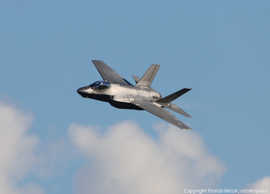 United States Navy Lockheed Martin F-35C Lightning II (169034) | Photo 605322