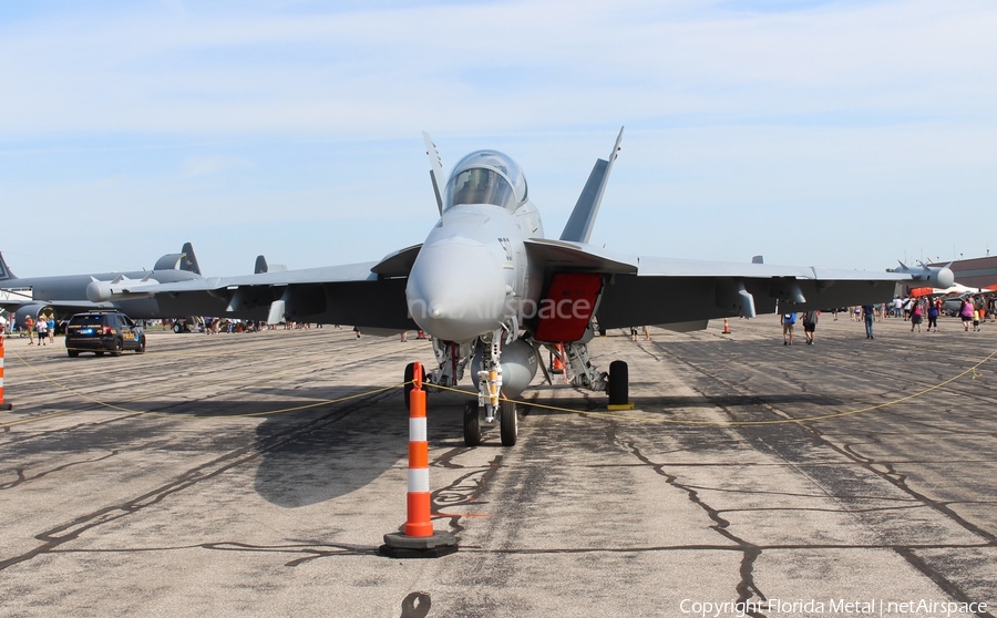 United States Navy Boeing EA-18G Growler (169207) | Photo 434905