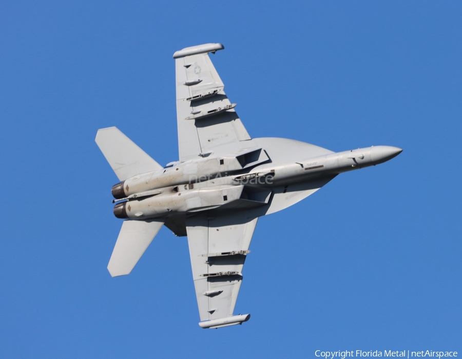 United States Navy Boeing EA-18G Growler (169216) | Photo 541587