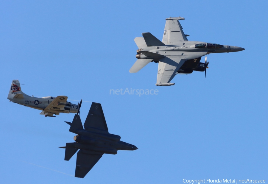 United States Navy Boeing EA-18G Growler (169216) | Photo 605373