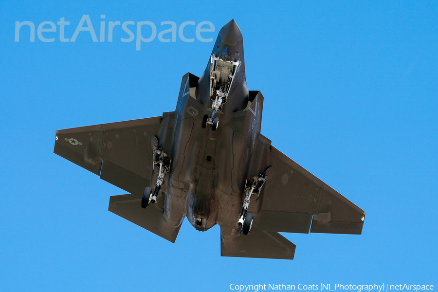 United States Marine Corps Lockheed Martin F-35C Lightning II (169633) | Photo 408154