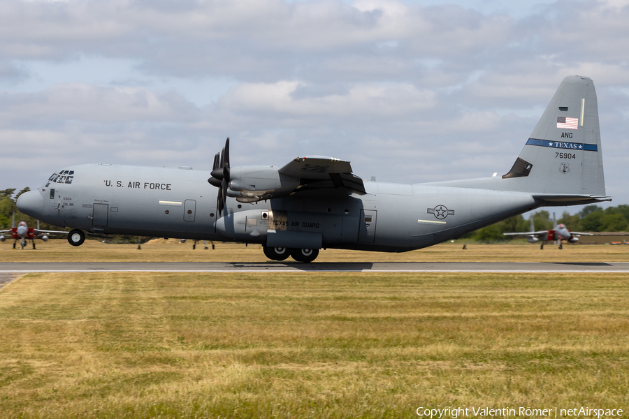 United States Air Force Lockheed Martin C-130J-30 Super Hercules (17-5904) | Photo 573746