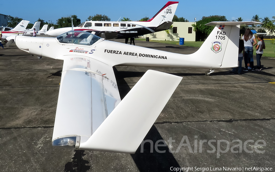 Dominican Republic Air Force (Fuerza Aerea Dominicana) Aeromot AMT-200S Super Ximango (1705) | Photo 271521