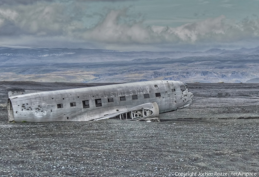 United States Navy Douglas VC-117D Skytrooper (17171) | Photo 10050