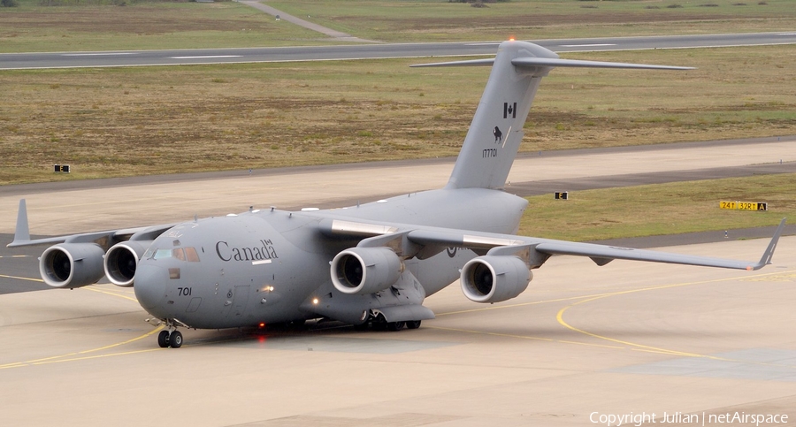 Canadian Armed Forces Boeing CC-177 Globemaster III (177701) | Photo 446050