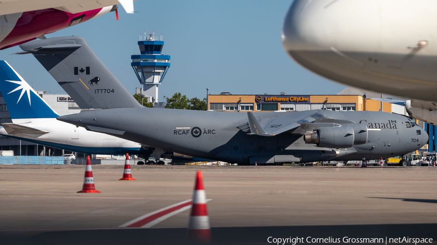 Canadian Armed Forces Boeing CC-177 Globemaster III (177704) | Photo 396747