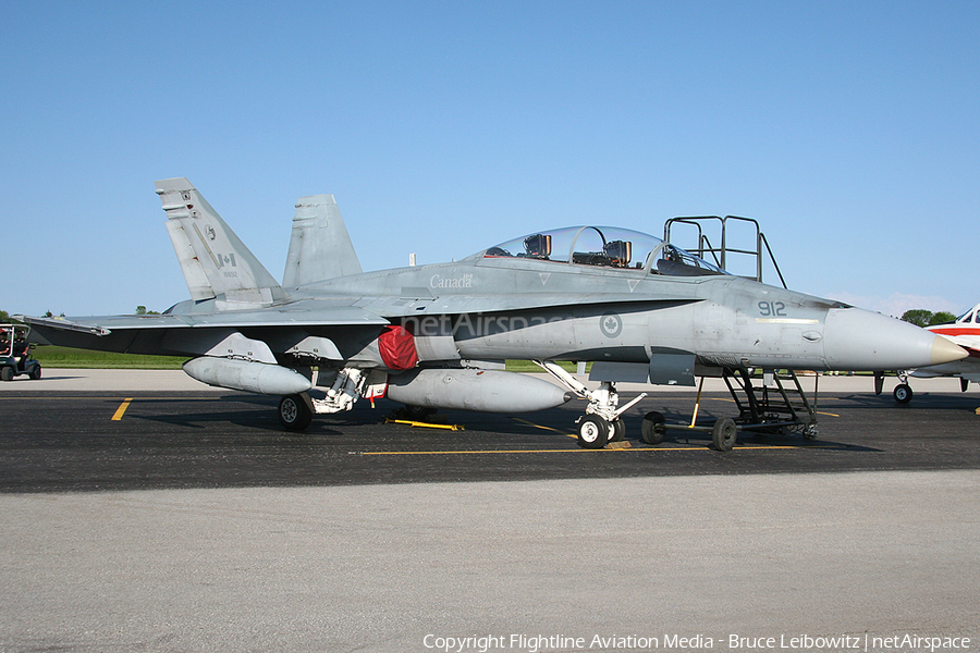 Canadian Armed Forces McDonnell Douglas CF-188B Hornet (188912) | Photo 160802