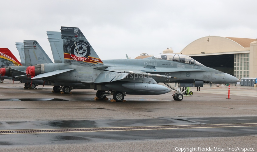 Canadian Armed Forces McDonnell Douglas CF-188B Hornet (188928) | Photo 309247