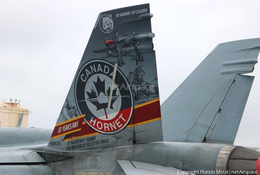 Canadian Armed Forces McDonnell Douglas CF-188B Hornet (188928) | Photo 309248