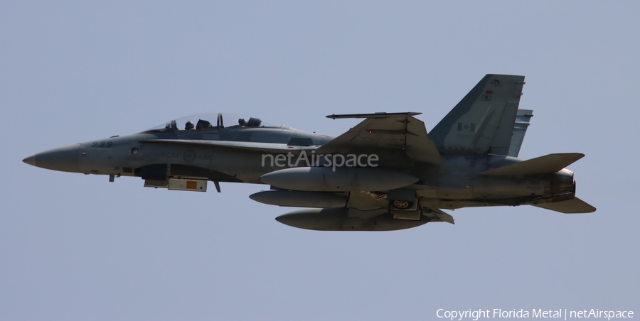 Royal Canadian Air Force McDonnell Douglas CF-188B Hornet (188939) | Photo 646231