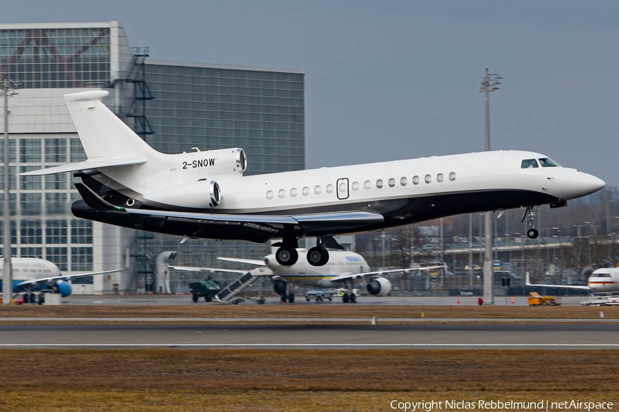(Private) Dassault Falcon 8X (2-SNOW) | Photo 664987