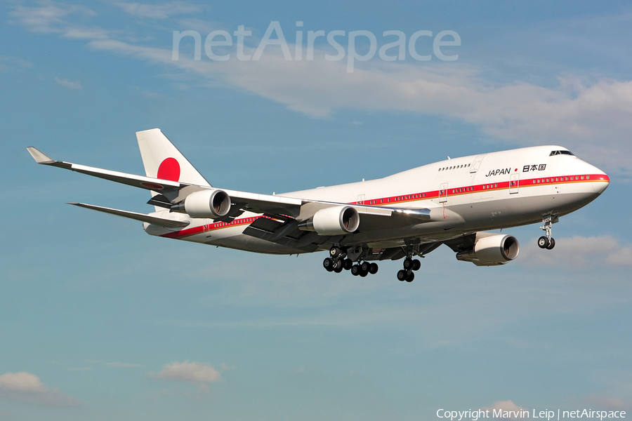 Japan Air Self-Defense Force Boeing 747-47C (20-1102) | Photo 203247