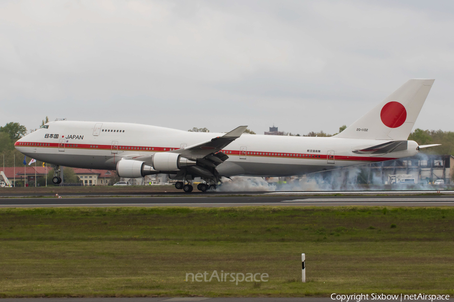 Japan Air Self-Defense Force Boeing 747-47C (20-1102) | Photo 253425