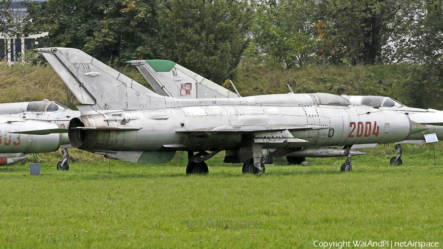 Polish Air Force (Siły Powietrzne) Mikoyan-Gurevich MiG-21PF Fishbed-D (2004) | Photo 547739