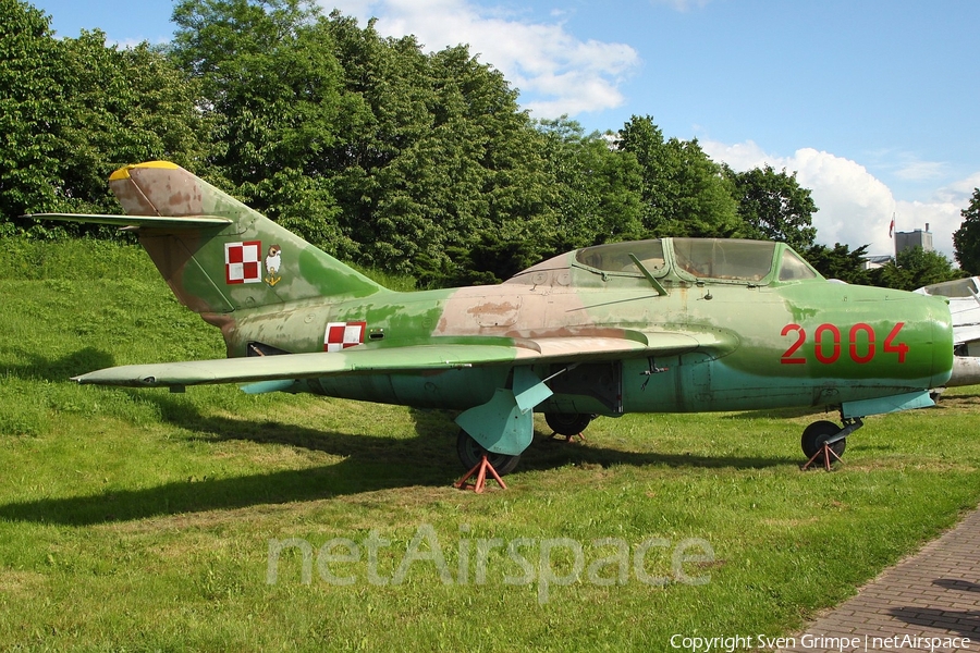 Polish Air Force (Siły Powietrzne) PZL-Mielec Lim-2SB Midget (MiG-15) (2004) | Photo 326843