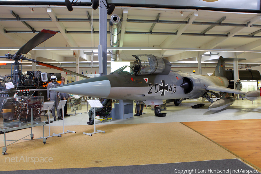 German Air Force (Luftwaffe) Lockheed F-104G Starfighter (2045) | Photo 77641