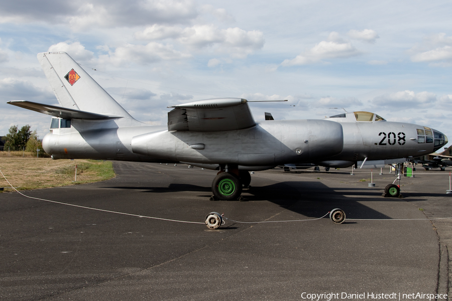 East German Air Force Ilyushin Il-28B Beagle (208) | Photo 426443